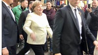 Merkel entspannt