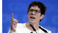 Karrenbauer stellt