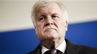 Seehofer prüft Konsequenzen