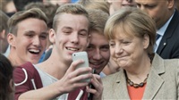 Merkel stellt sich