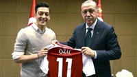 Özil und Ostturkestan