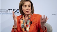 Pelosi warnt die