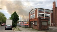 Mit Bildern... Großbrand